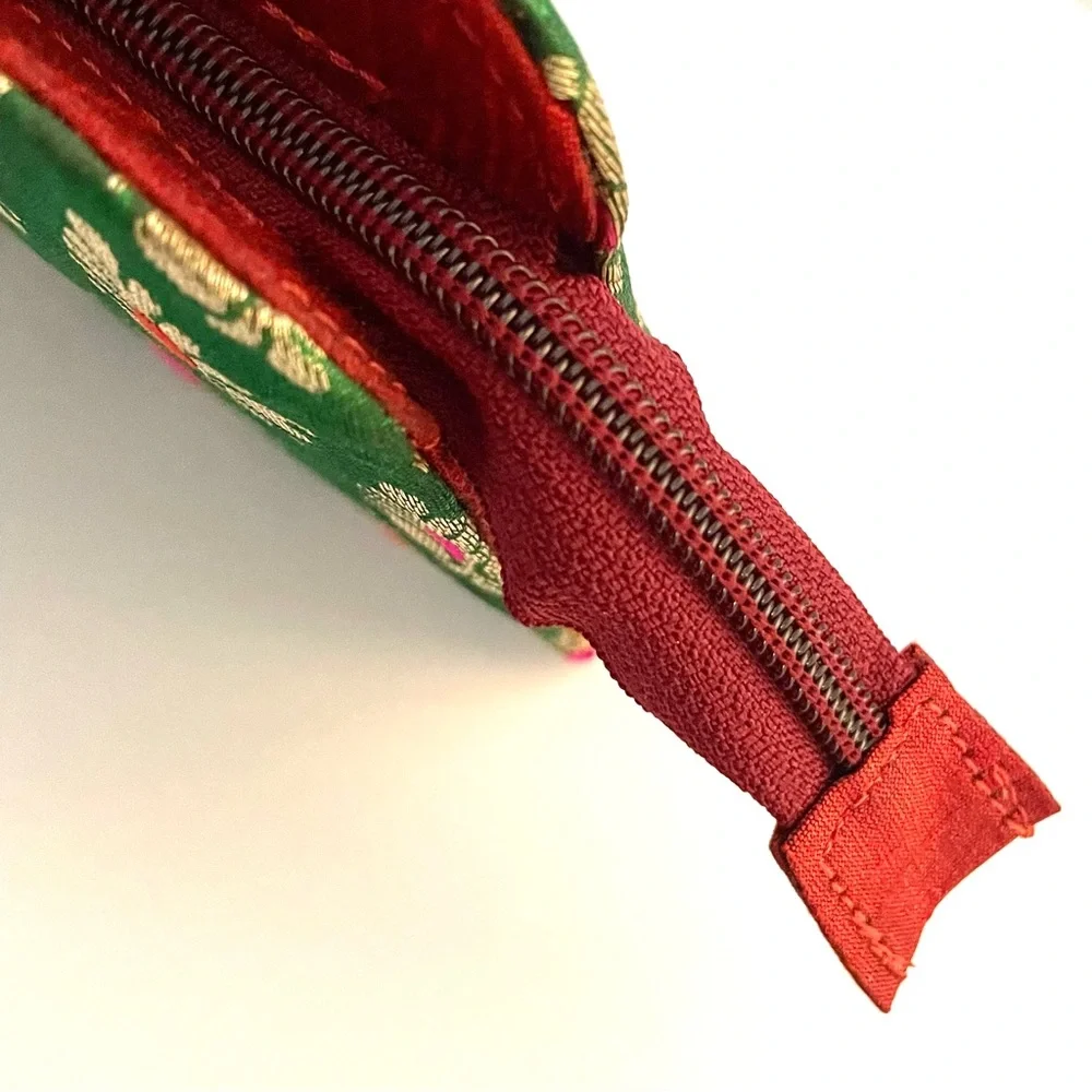 Clutch Bag with Zipper and Magnetic Button Closure Green Red Gold